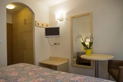 Hotel Engel in Canazei - Cianacei — foto 5