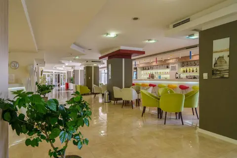 Madara Park Hotel in Златни пясъци — foto 25