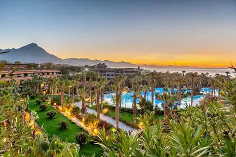 Acacia Resort in Campo Felice Di Roccella