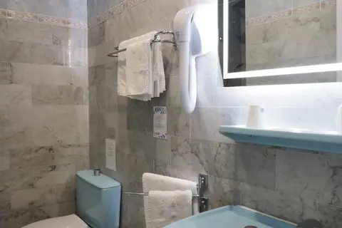 Hotel Busby in Nice, foto 14