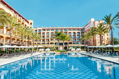 Insotel Fenicia Prestige Suites & Spa in Santa Eulària des Riu