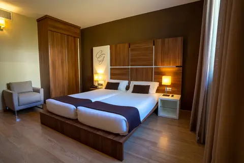 Hotel Golden Barcelona in Vallromanas — foto 23