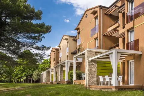 Apartments Amfora Plava Laguna in Bašanija — foto 27