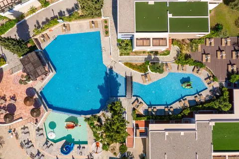 Porto Angeli Beach Resort in Αρχάγγελος — foto 19