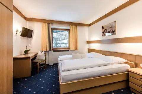 Hotel B&B Villa Angelino in Urtijëi - St.Ulrich - Ortisei — foto 8
