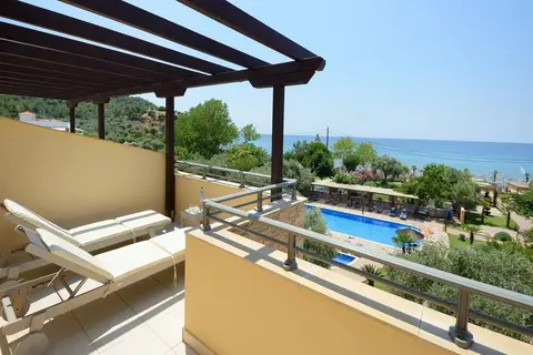 Atrium Hotel in Ποτός — foto 13