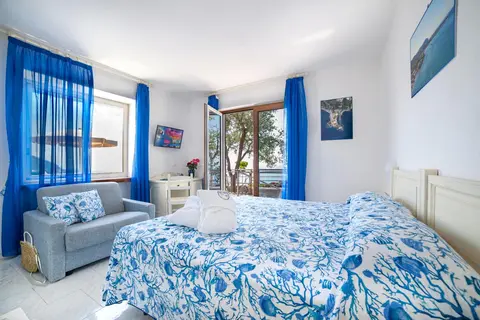 Punta Chiarito Resort in Forio — foto 19