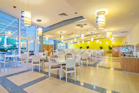 Madara Park Hotel in СПА център Ривиера Бийч — foto 25