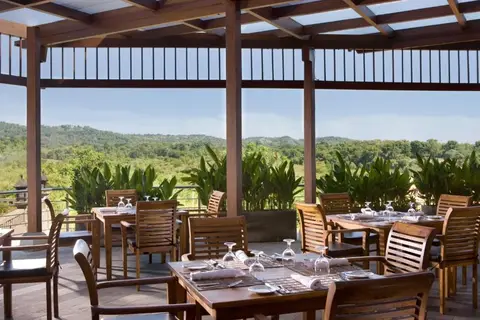 New Kuta Hotel by LORIN in Kuta Selatan — foto 11