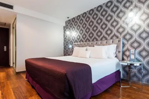 Hotel Ikonik Ramblas in Barcelona — foto 29