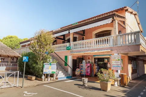 Camping La Maïre foto 17