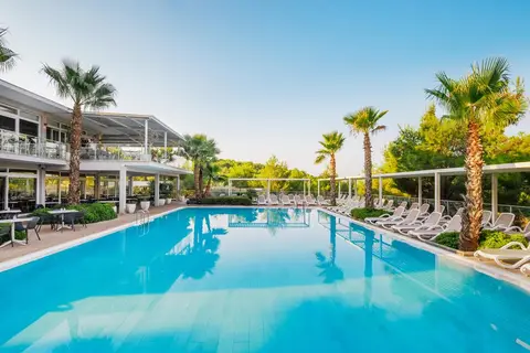 Gava Resort Waterman in Milna