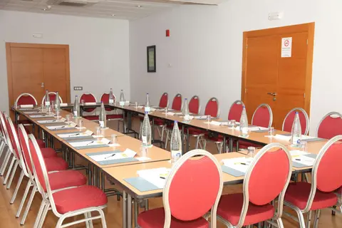 Travelodge Barcelona del Vallès in Barbera Del Valles — foto 18