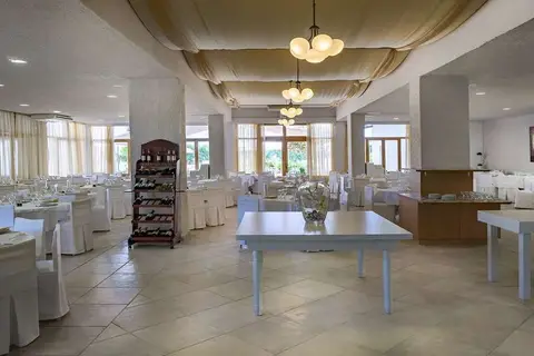 The Grove Seaside Hotel in Δημοτική Ενότητα Ασίνης — foto 6