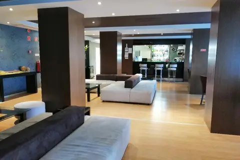 Hotel Mónaco in Mexilhoeira Grande — foto 9