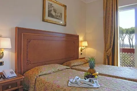 Pinewood in Rome — foto 2