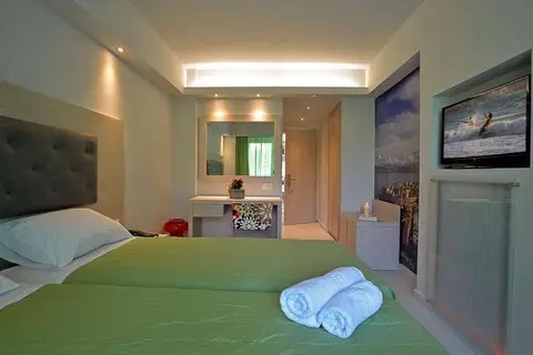 TRYP by Wyndham Corfu Dassia in Ύψος — foto 12