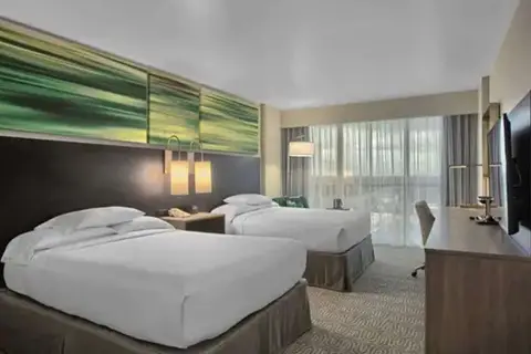 DoubleTree by Hilton at the Entrance to Unive in Orlando — foto 18
