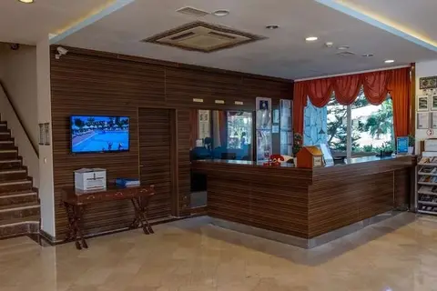 Pine House Hotel in Kemer — foto 18