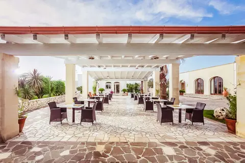 Mulino A Vento Resort in Uggiano la Chiesa — foto 14