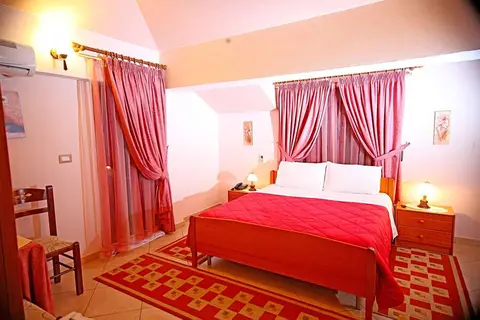 Primavera Hotel in Vlorë — foto 2