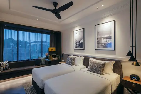 Grand Park City Hall in Singapore — foto 10