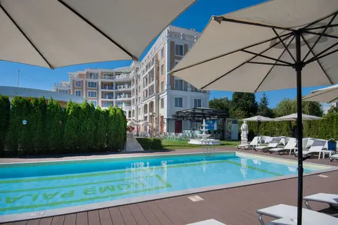 Aparthotel Rome Palace Deluxe in Несебър — foto 2