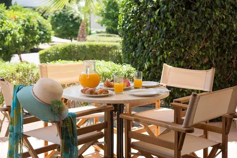 Avanti Holiday Village in Paphos — foto 4
