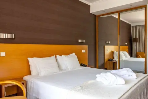 Douro Hotel Porto Antigo in Oliveira do Douro — foto 3