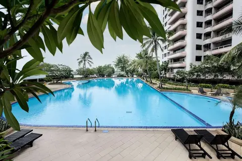 Riverine Hotel & Residence in Nonthaburi