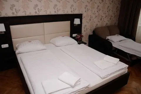 Medos Hotel Budapest in Boedapest — foto 27