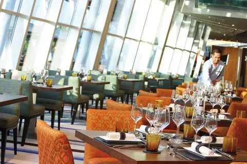 Jumeirah Beach Hotel in Dubai — foto 6