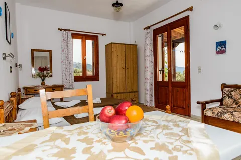 Appartementen Sunflowers in Municipal Unit of Marathokabos — foto 12