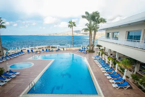 Cynthiana Beach in Paphos — foto 2