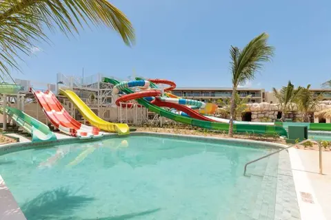 Serenade Caribe Club Family Beach Resort in Salvaleón de Higüey, foto 4