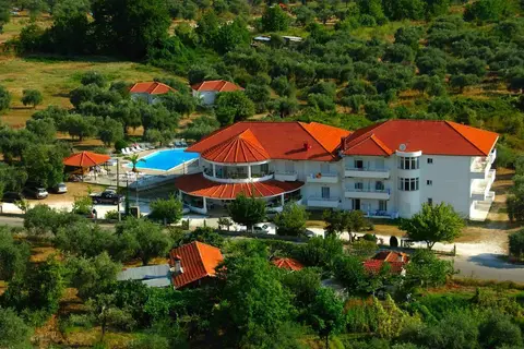 Achilion in Σκάλα Ποταμιάς — foto 7
