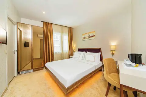 Almina Hotel in Fatih — foto 16