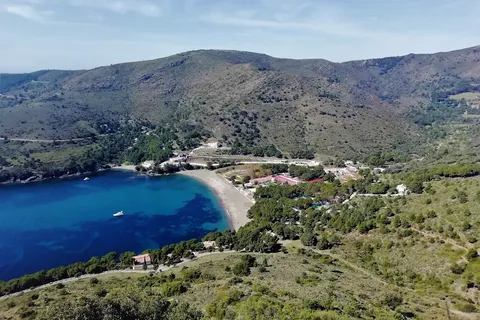 Vakantiepark Cala Montjoi foto 1