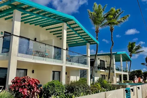 Vistalmar Ocean View Apartments in Punta Brabo