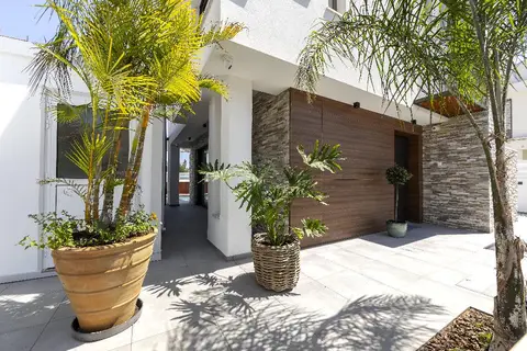 Chris Le Mare Gold Luxury Villa in Παραλίμνι — foto 12